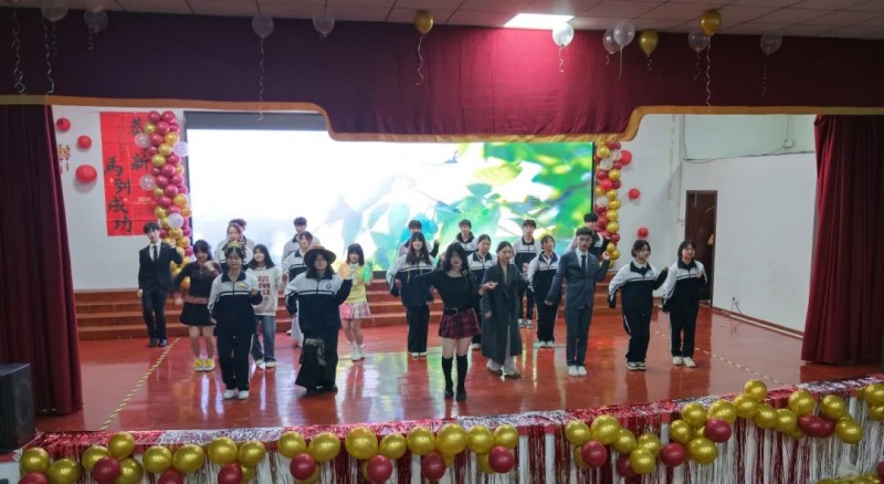 岳陽市江南通信職業(yè)技術(shù)學校有限公司,岳陽江南學校,岳陽江南通信學校,岳陽職業(yè)學校